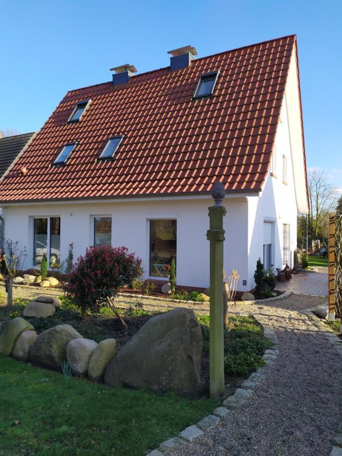 Gaestehaus Hoelting Lubberstedt Exterior photo